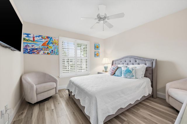 1102 N Keystone Drive N C, Jupiter, FL 33458