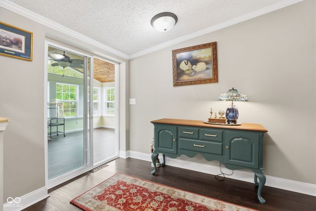 520 W 4th Street, Sheridan, IN 46069