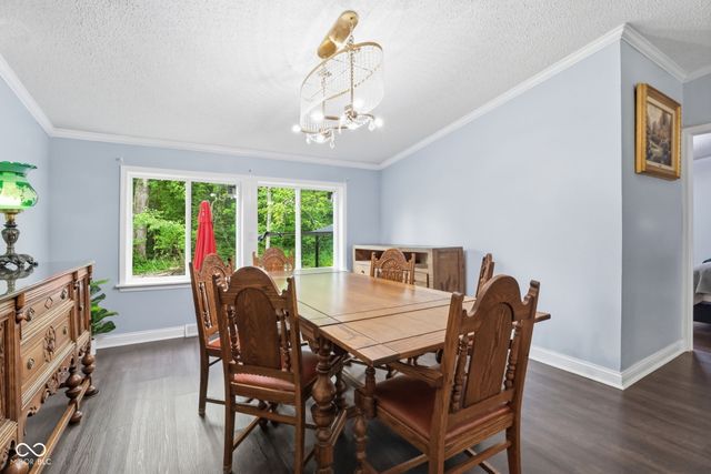 520 W 4th Street, Sheridan, IN 46069