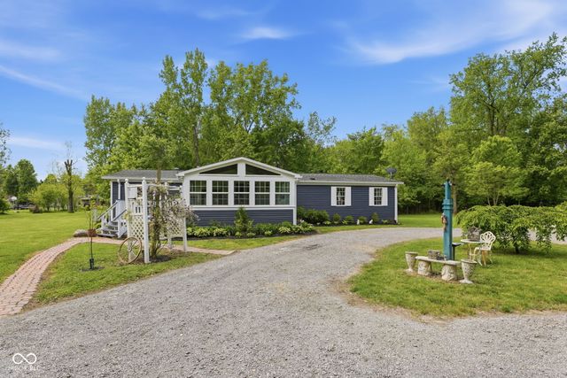 520 W 4th Street, Sheridan, IN 46069