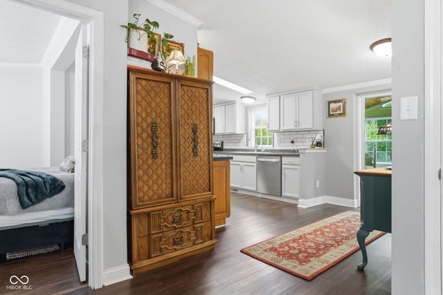 520 W 4th Street, Sheridan, IN 46069