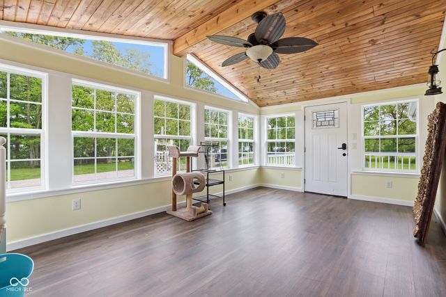 520 W 4th Street, Sheridan, IN 46069