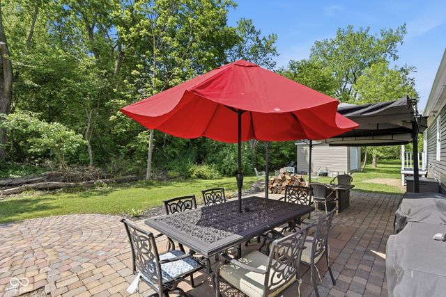 520 W 4th Street, Sheridan, IN 46069