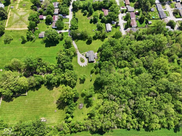 520 W 4th Street, Sheridan, IN 46069
