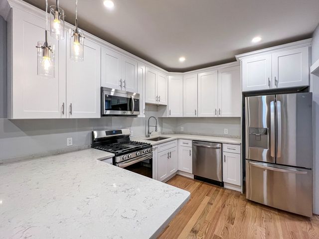 22-24 Shelby St, Boston, MA 02128