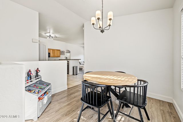 2024 S BALDWIN -- 11, Mesa, AZ 85209