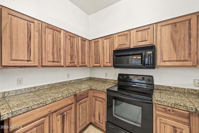 2024 S BALDWIN -- 11, Mesa, AZ 85209