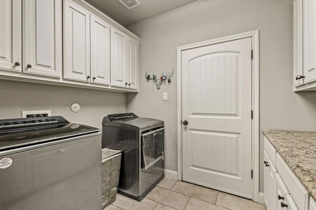 293 Redden Road, Van Alstyne, TX 75495