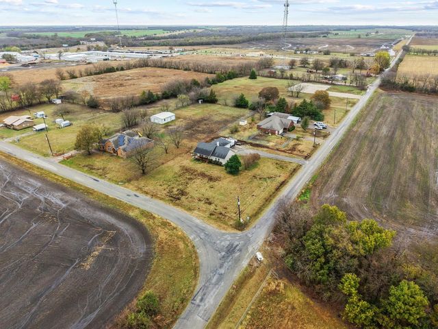 293 Redden Road, Van Alstyne, TX 75495