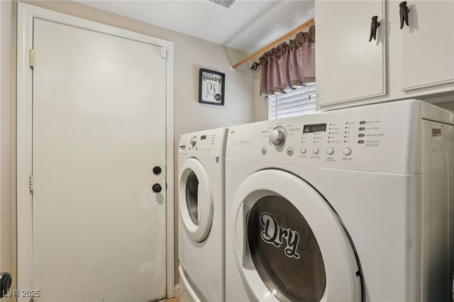 623 Dry Valley Avenue, North Las Vegas, NV 89031