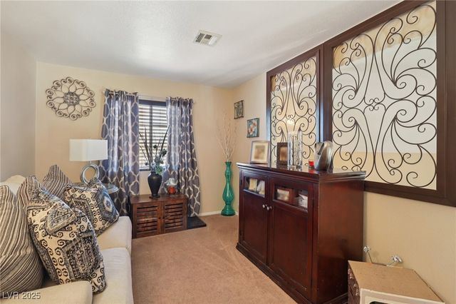 623 Dry Valley Avenue, North Las Vegas, NV 89031