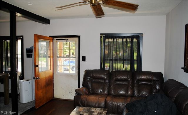 2712 Hood Avenue, Cleveland, OH 44109