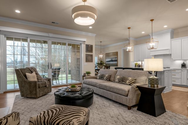 3807 Branham Park, Lexington, KY 40515