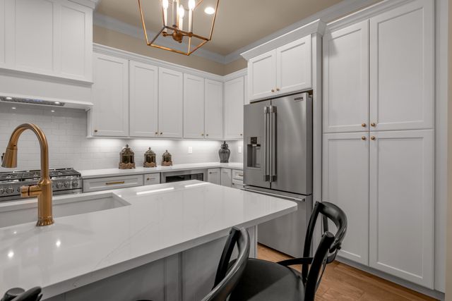 3807 Branham Park, Lexington, KY 40515