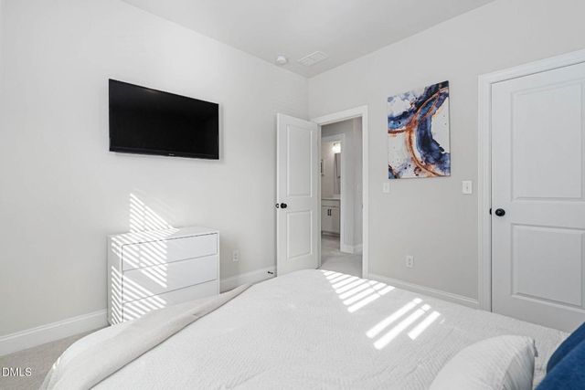 811 Amley Place, Apex, NC 27523