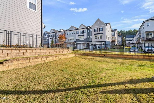 811 Amley Place, Apex, NC 27523