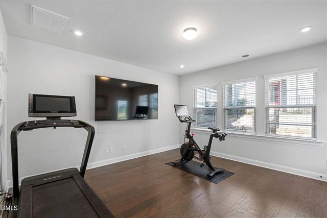 811 Amley Place, Apex, NC 27523