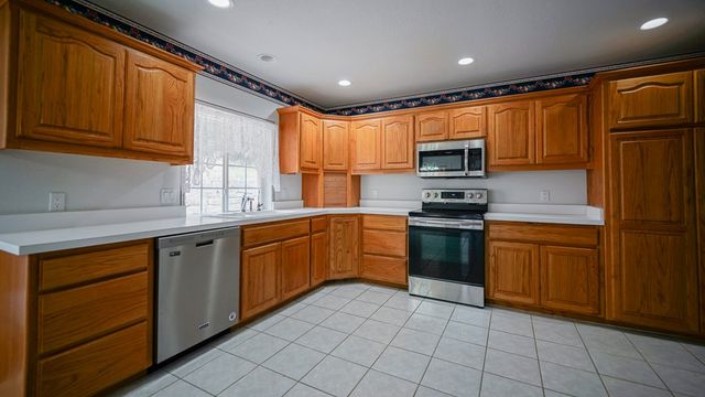 138 Lehmann Dr, Kerrville, TX 78028