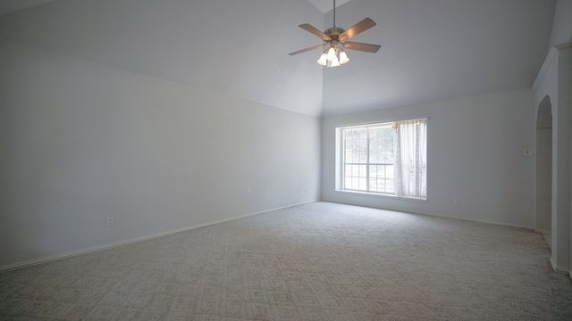 138 Lehmann Dr, Kerrville, TX 78028