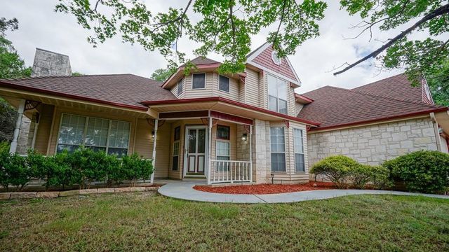 138 Lehmann Dr, Kerrville, TX 78028