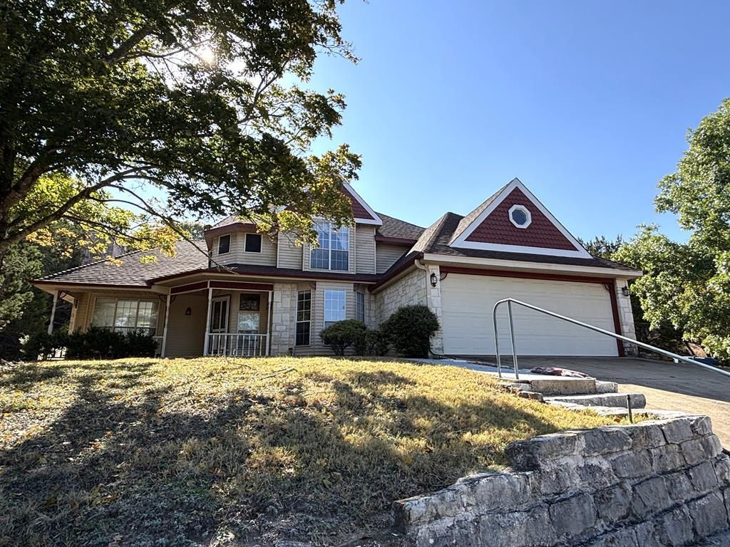 138 Lehmann Dr, Kerrville, TX 78028