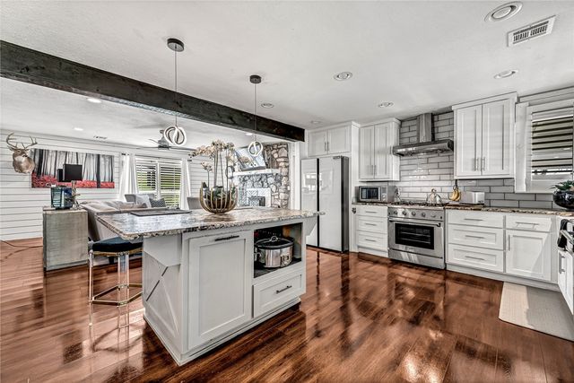 11134 Mill Dam Road, Bentonville, AR 72713