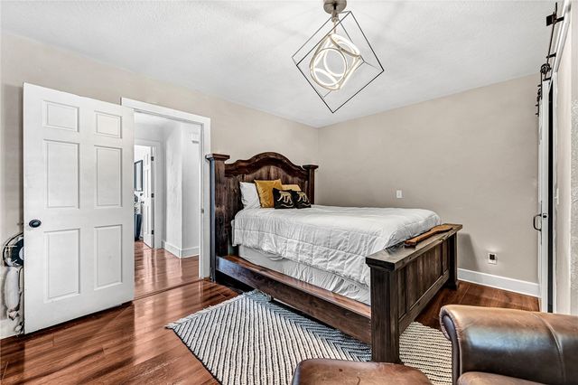 11134 Mill Dam Road, Bentonville, AR 72713