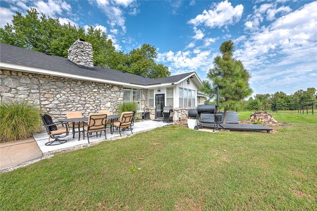 11134 Mill Dam Road, Bentonville, AR 72713