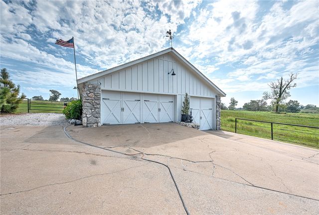 11134 Mill Dam Road, Bentonville, AR 72713