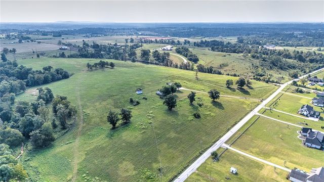 11134 Mill Dam Road, Bentonville, AR 72713