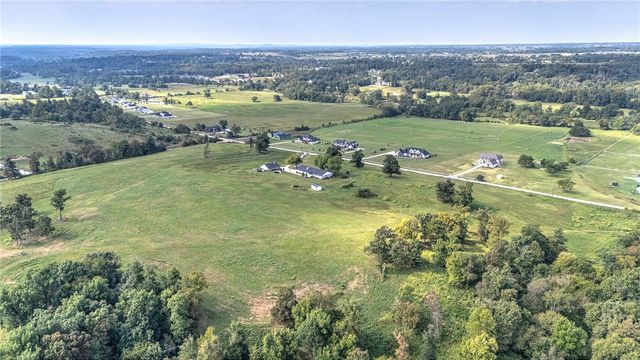 11134 Mill Dam Road, Bentonville, AR 72713