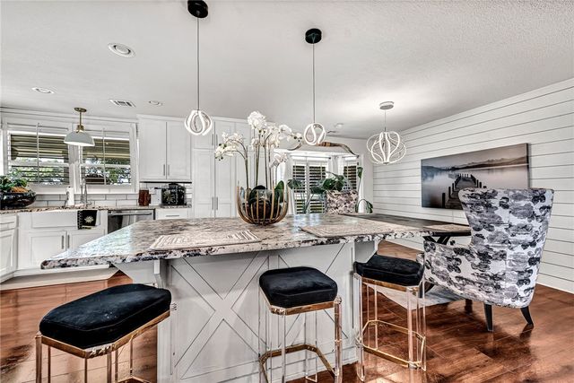 11134 Mill Dam Road, Bentonville, AR 72713