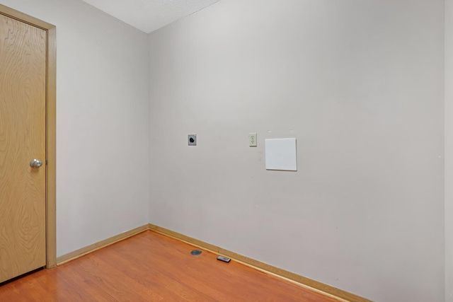 4418 65th Avenue N, Brooklyn Center, MN 55429