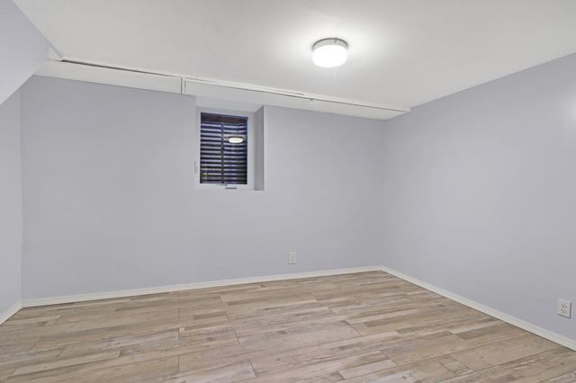 4418 65th Avenue N, Brooklyn Center, MN 55429