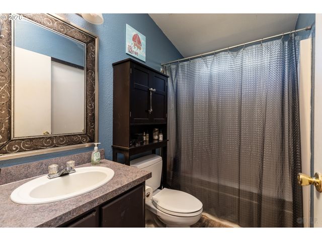 76654 HEATH Rd, Rainier, OR 97048