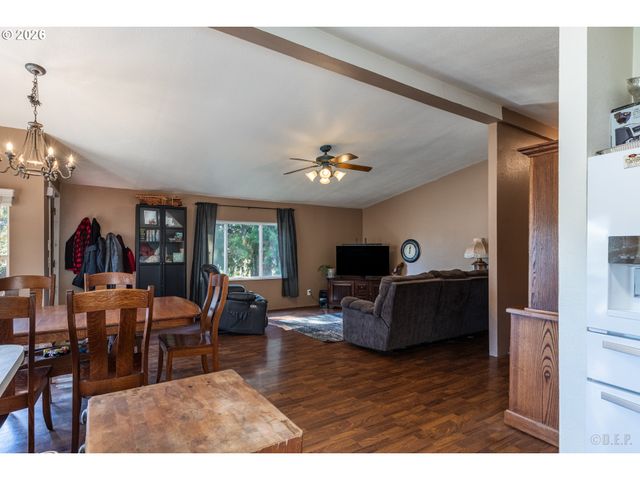 76654 HEATH Rd, Rainier, OR 97048