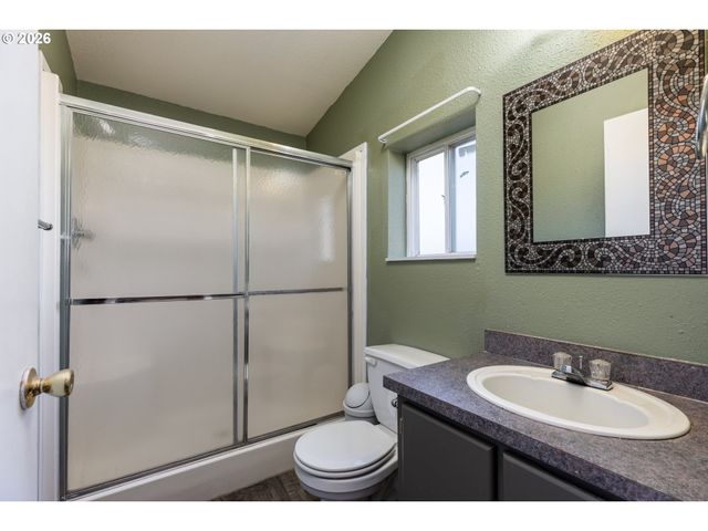 76654 HEATH Rd, Rainier, OR 97048