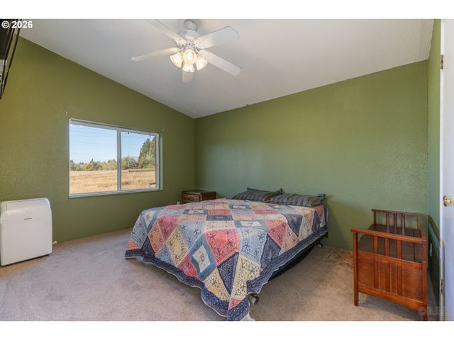 76654 HEATH Rd, Rainier, OR 97048