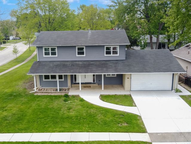 99 Essex Road, Elk Grove Village, IL 60007