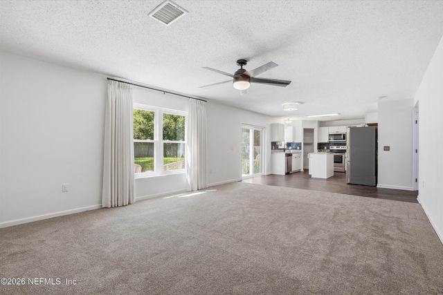 3323 HICKORY LEAF Court, Jacksonville, FL 32226