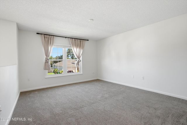 3323 HICKORY LEAF Court, Jacksonville, FL 32226