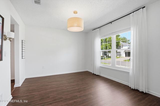 3323 HICKORY LEAF Court, Jacksonville, FL 32226
