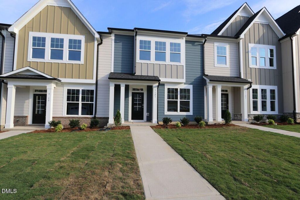 3121 Cathedral Comb Drive 269, Apex, NC 27502