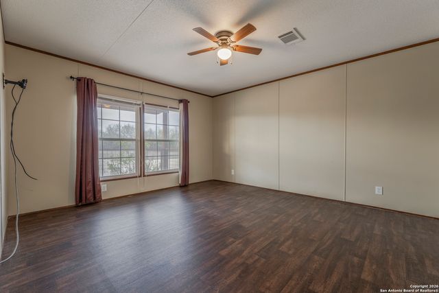 300 Private Road 2743, Moore, TX 78057