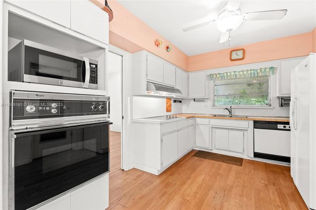 12488 N Bayshore Dr, North Miami, FL 33181