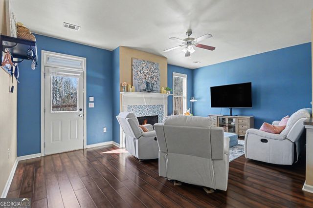 404 E Gate Trail, Ball Ground, GA 30107