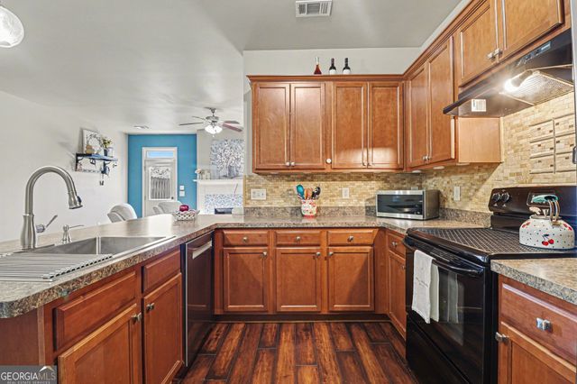 404 E Gate Trail, Ball Ground, GA 30107