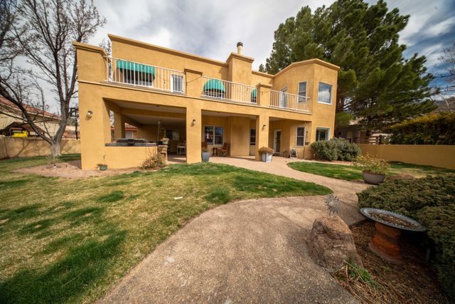 13704 Crested Butte Drive NE, Albuquerque, NM 87112