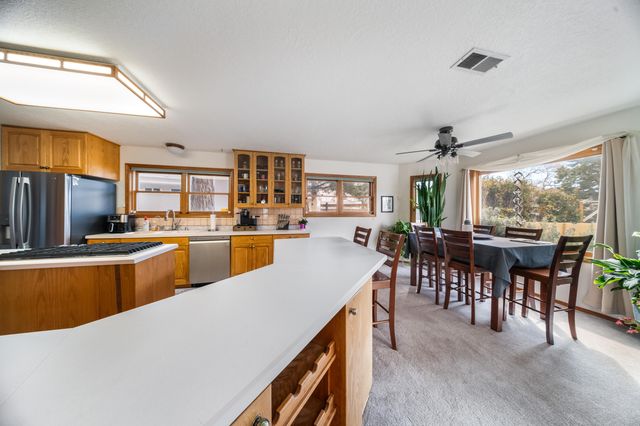 13704 Crested Butte Drive NE, Albuquerque, NM 87112