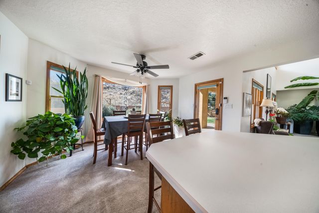 13704 Crested Butte Drive NE, Albuquerque, NM 87112